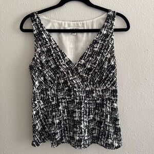 Nine West Black and White Print Sleeveless Top - Size S